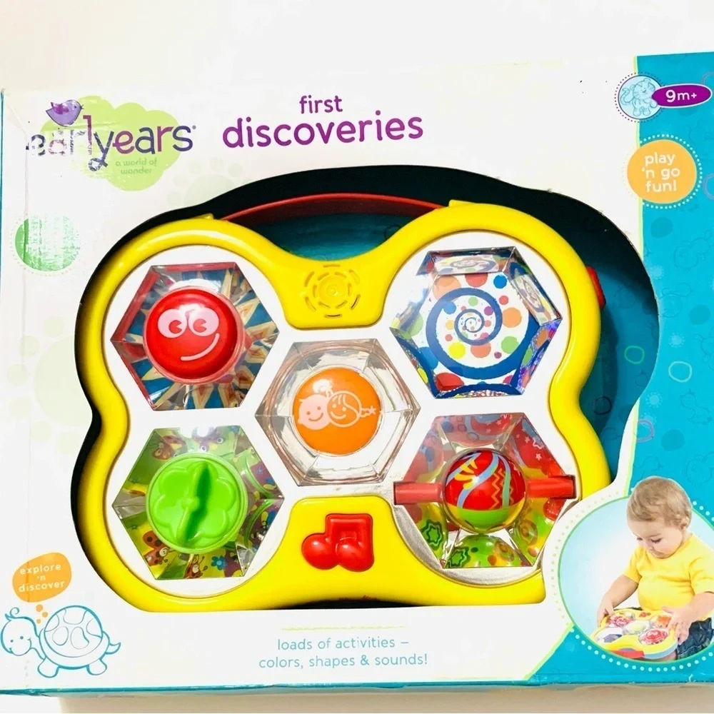 NWT EARLYEARS First Discoveries Toy